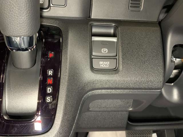 ホンダ Ｎ　ＢＯＸ カスタム ６６０ R8年 (近畿) 99