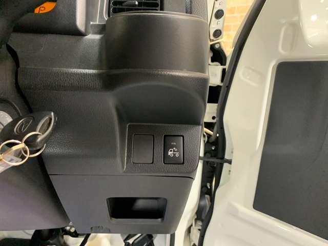 ダイハツ ハイゼットトラック ６６０ ジャンボ ＳＡＩＩＩＴ ３方開 ４ＷＤ R1年 (近畿) 99