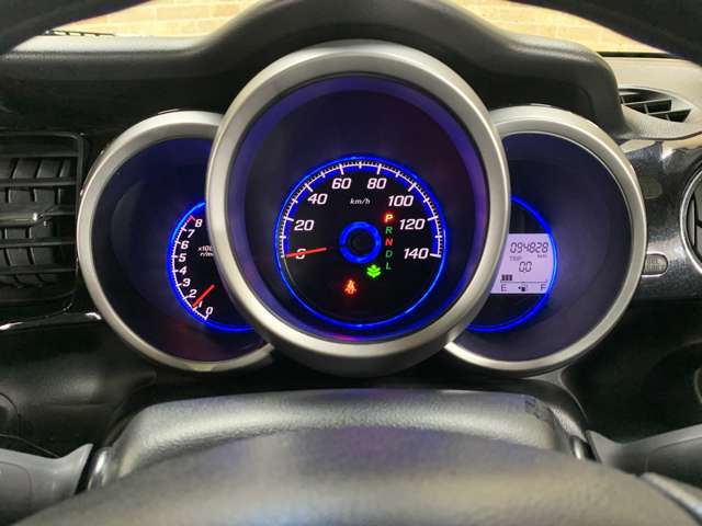 ホンダ Ｎ　ＢＯＸ ６６０ カスタムＧ ＳＳパッケージ H26年 (近畿) 99