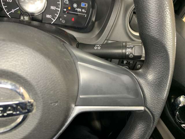 日産 ノート １．２ Ｅ－ＰＯＷＥＲ Ｘ H30年 (近畿) 99