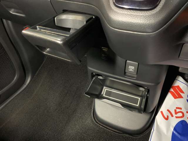 ホンダ Ｎ　ＢＯＸ カスタム ６６０ Ｇ Ｌ ターボ ホンダセンシング R1年 (近畿) 99