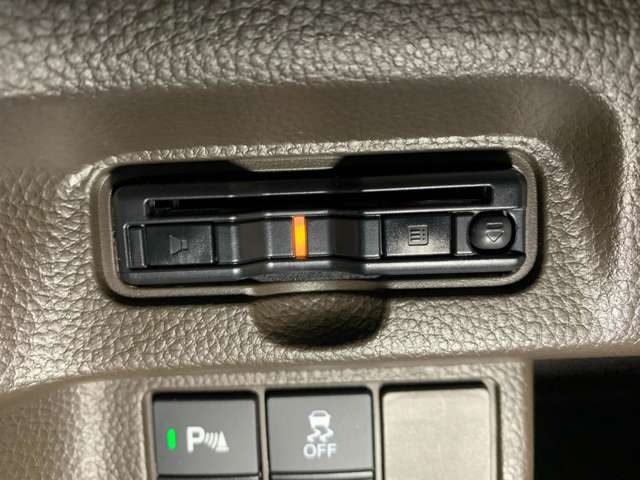 ホンダ Ｎ　ＢＯＸ ６６０ Ｌ R4年 (近畿) 99