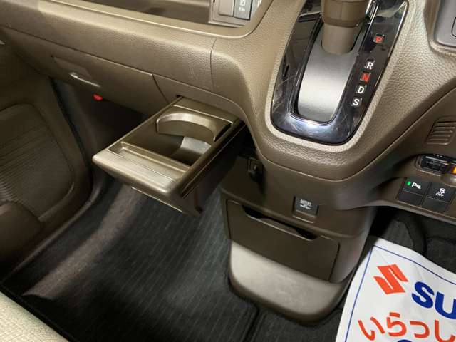 ホンダ Ｎ　ＢＯＸ ６６０ Ｌ R4年 (近畿) 99