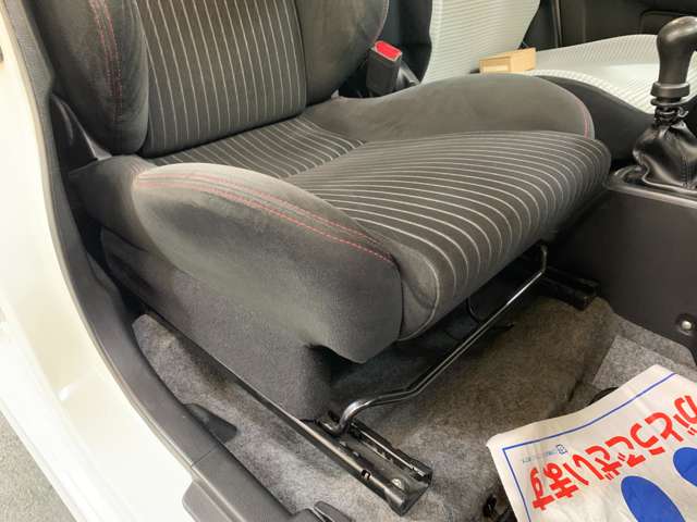 スズキ アルト ６６０ Ｆ H27年 (近畿) 99