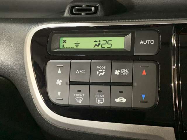 ホンダ Ｎ　ＢＯＸ ６６０ Ｇ ＳＳパッケージ H27年 (近畿) 99