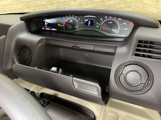 ホンダ Ｎ　ＢＯＸ ６６０ Ｇ ホンダセンシング H30年 (近畿) 99