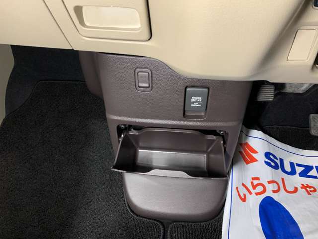 ホンダ Ｎ　ＢＯＸ ６６０ Ｇ ホンダセンシング H30年 (近畿) 99