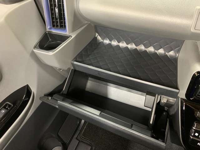 ダイハツ タント ６６０ カスタム ＲＳ セレクション R2年 (近畿) 99