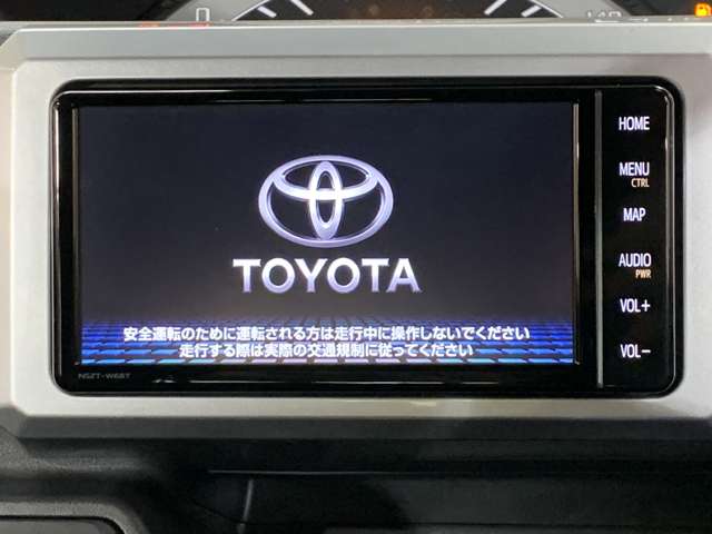 トヨタ ピクシス　メガ ６６０ Ｌ ＳＡＩＩＩ R2年 (近畿) 99