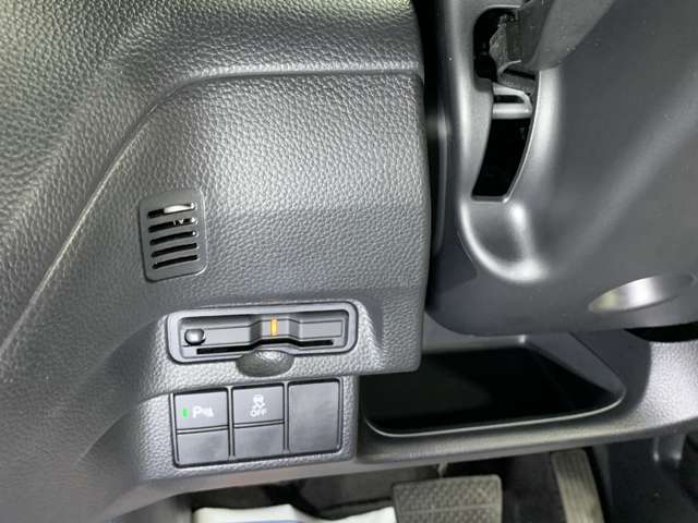 ホンダ Ｎ　ＢＯＸ カスタム ６６０ Ｌ R3年 (近畿) 99