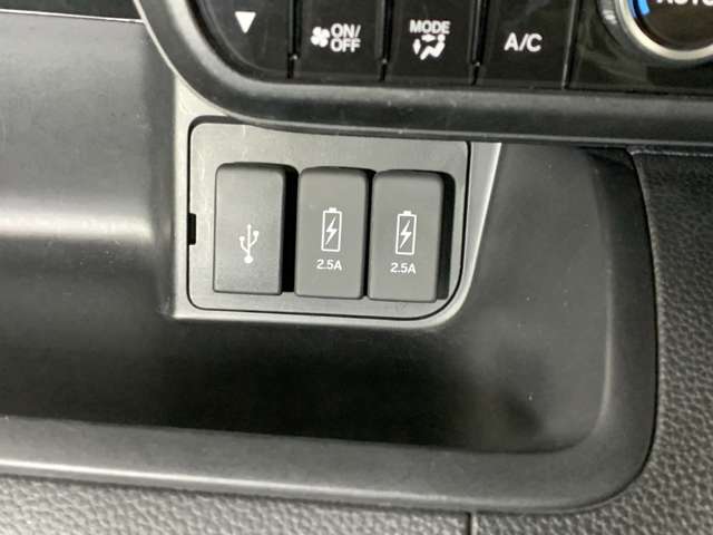ホンダ Ｎ　ＢＯＸ カスタム ６６０ Ｌ R3年 (近畿) 99