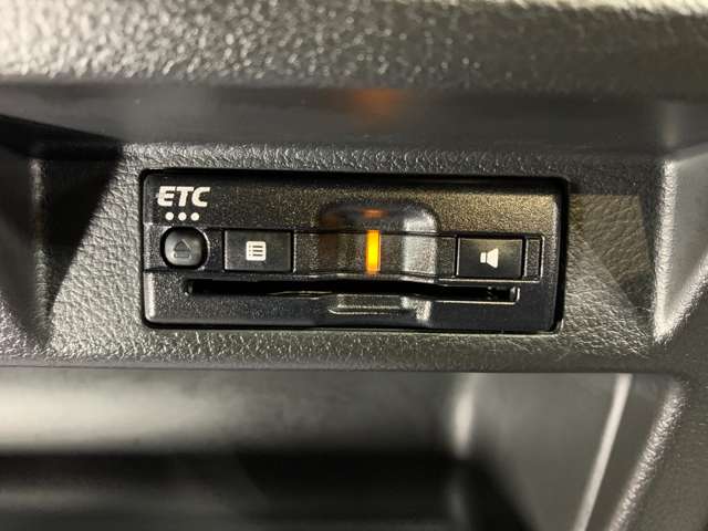 スズキ クロスビー １．０ ハイブリッド ＭＺ R4年 (近畿) 99