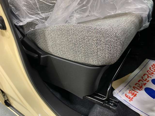 スズキ スペーシア ６６０ ハイブリッド Ｇ R7年 (近畿) 99