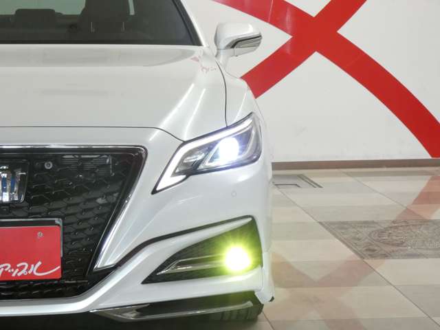 トヨタ クラウン　ハイブリッド ハイブリッド ２．５ Ｓ ＦＯＵＲ ４ＷＤ R3年 (東北) 99