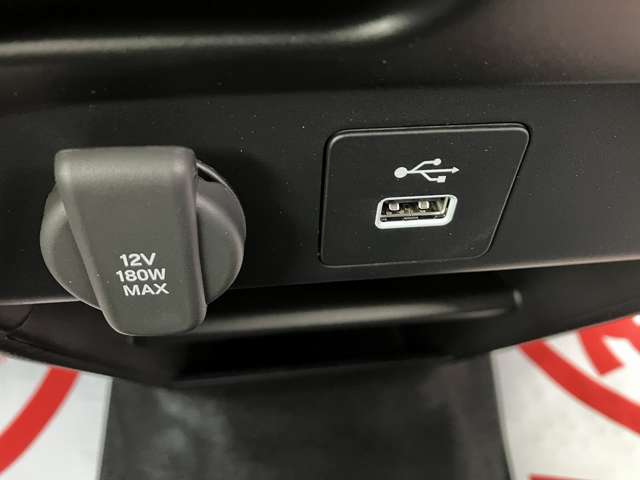 ホンダ フリード　ハイブリッド １．５ Ｅ：ＨＥＶ クロスター ４ＷＤ R7年 (東北) 99