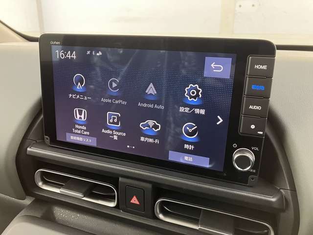 ホンダ フリード　ハイブリッド １．５ Ｅ：ＨＥＶ クロスター ４ＷＤ R7年 (東北) 99