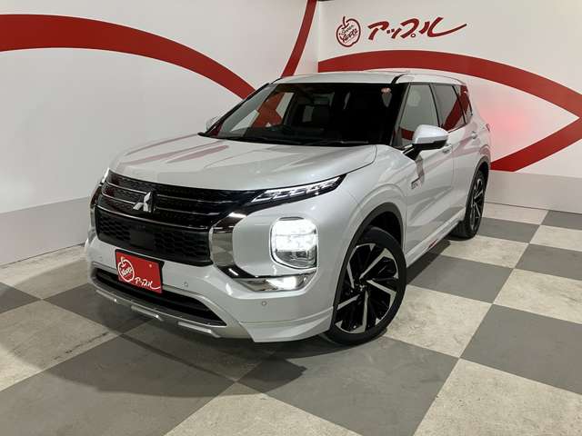 三菱 アウトランダーＰＨＥＶ ＰＨＥＶ ２．４ Ｐ ４ＷＤ R4年 (東北) 99