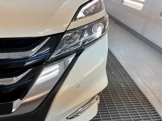 日産 セレナ ２．０ ハイウェイスター ４ＷＤ H29年 (東北) 99