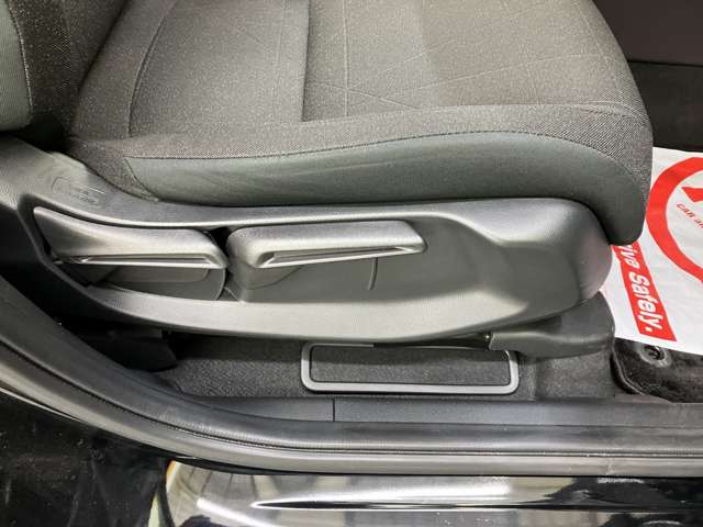 ホンダ ヴェゼル １．５ Ｅ：ＨＥＶ Ｘ ４ＷＤ R4年 (東北) 99