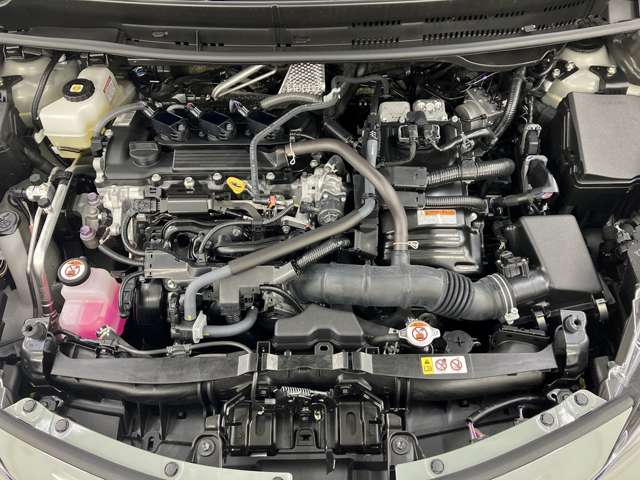 トヨタ アクア １．５ Ｚ Ｅ－ＦＯＵＲ ４ＷＤ R6年 (東北) 99
