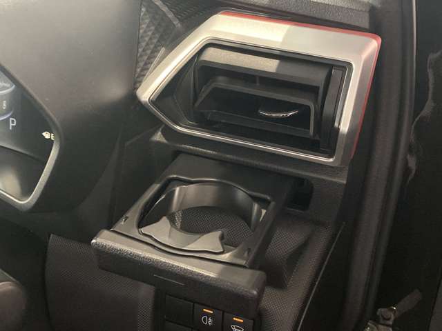 トヨタ ライズ １．０ Ｚ ４ＷＤ R4年 (東北) 99