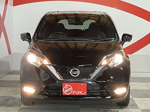日産 ノート １．２ Ｘ ＦＯＵＲ スマートセーフティエディション ブラックアロー ４ＷＤ H30年 (東北) 99