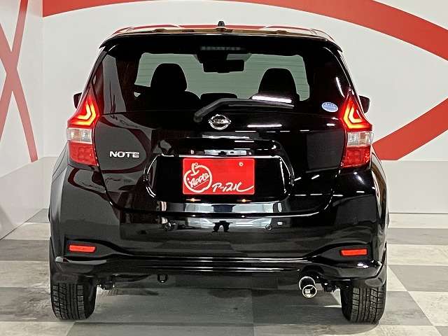 日産 ノート １．２ Ｘ ＦＯＵＲ スマートセーフティエディション ブラックアロー ４ＷＤ H30年 (東北) 99