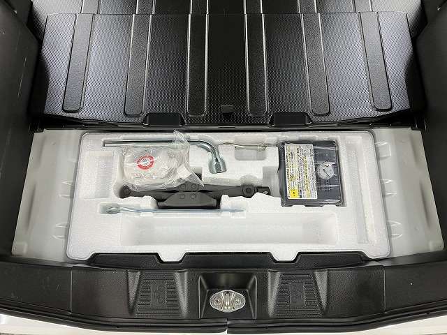 スズキ スペーシア　ベース ６６０ ＸＦ ４ＷＤ R5年 (東北) 99
