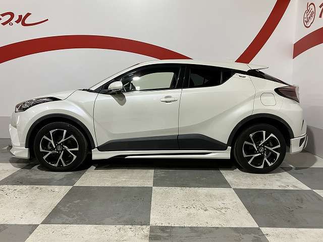トヨタ Ｃ−ＨＲ １．２ Ｇ－Ｔ ４ＷＤ H29年 (東北) 99