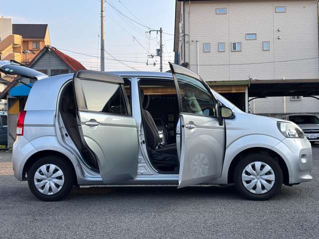 トヨタ ポルテ １．３ Ｘ H25年 (四国) 99