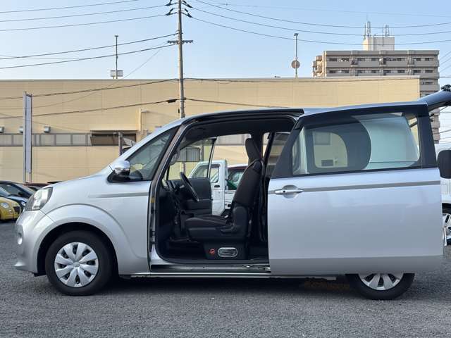 トヨタ ポルテ １．３ Ｘ H25年 (四国) 99