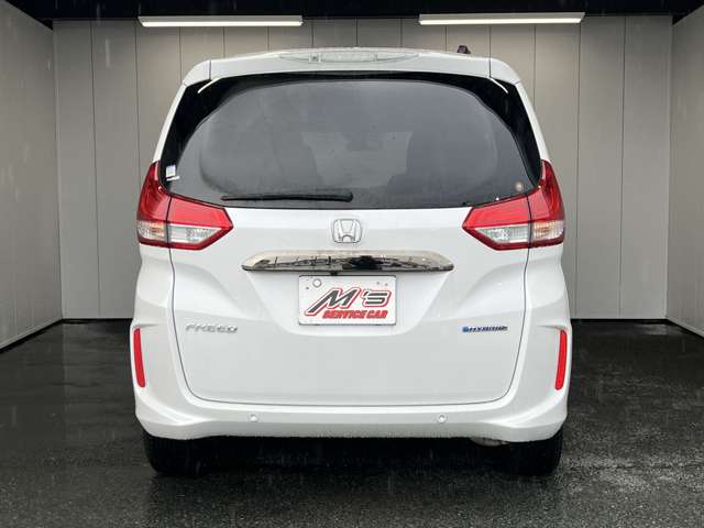 ホンダ フリード　ハイブリッド １．５ ハイブリッド Ｇ ブラックスタイル ４ＷＤ R6年 (東北) 99