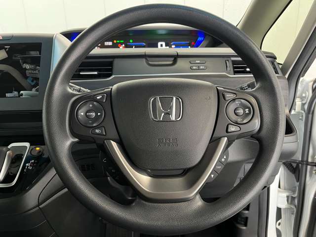 ホンダ フリード　ハイブリッド １．５ ハイブリッド Ｇ ブラックスタイル ４ＷＤ R6年 (東北) 99