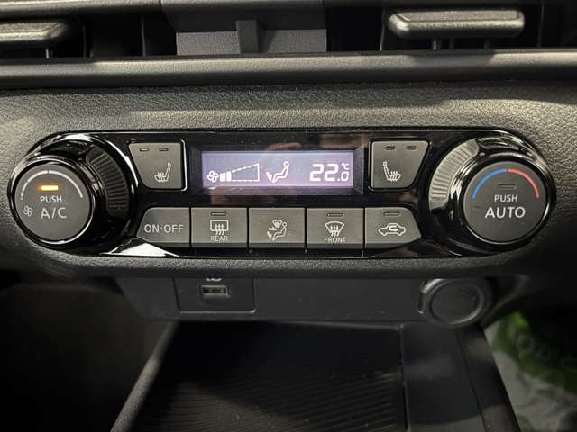 日産 ノート １．２ Ｘ ＦＯＵＲ ４ＷＤ R6年 (東北) 99