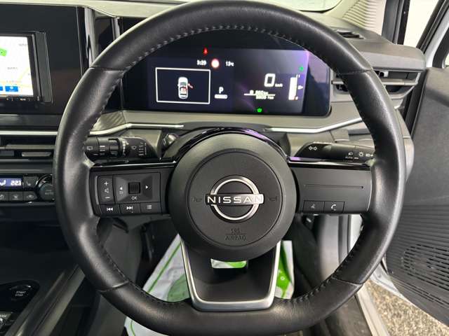 日産 ノート １．２ Ｘ ＦＯＵＲ ４ＷＤ R6年 (東北) 99