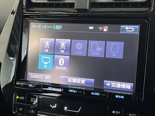 トヨタ プリウス １．８ Ｓ セーフティ プラス Ｅ－ＦＯＵＲ ４ＷＤ H29年 (東北) 99