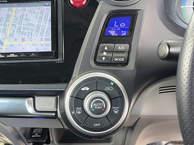 ホンダ インサイト １．３ ＬＳ H22年 (東北) 99