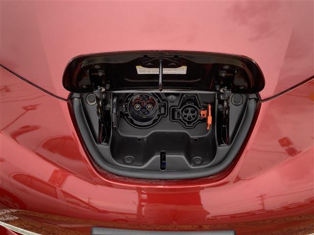 日産 リーフ ３０ＫＷＨ Ｘ H28年 (東海) 99