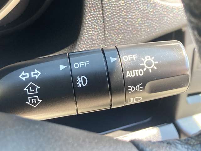 日産 ラフェスタ ２．０ Ｇ H27年 (東海) 99