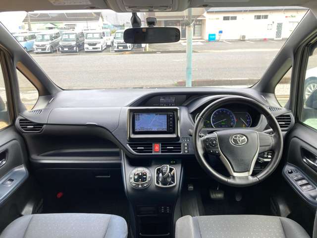 トヨタ ノア １．８ ハイブリッド Ｇ H26年 (東海) 99