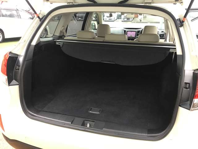 スバル レガシィアウトバック ２．５ Ｉ アイサイト ４ＷＤ H25年 (東海) 99