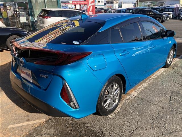 トヨタ プリウスＰＨＶ １．８ Ｓ ナビパッケージ H29年 (東海) 99