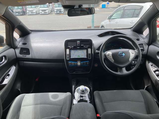 日産 リーフ ３０ＫＷＨ Ｘ サンクス エディション H28年 (東海) 99