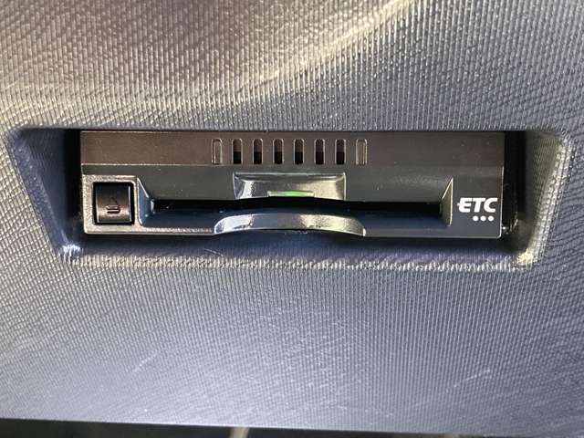 トヨタ アクア １．５ Ｇ H29年 (東海) 99