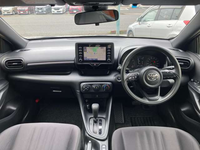 トヨタ ヤリス １．０ Ｘ R2年 (東海) 99