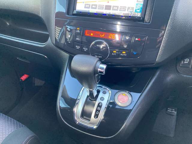 日産 セレナ ２．０ ハイウェイスター Ｓ－ＨＹＢＲＩＤ H25年 (東海) 99