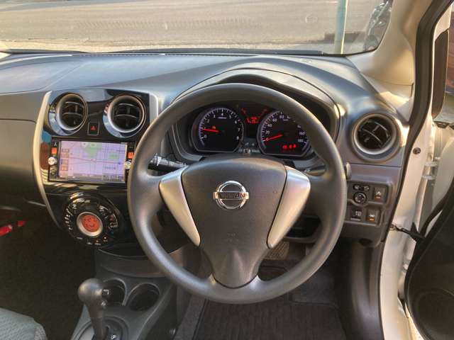 日産 ノート １．２ Ｘ Ｖセレクション プラスセーフティ H26年 (東海) 99
