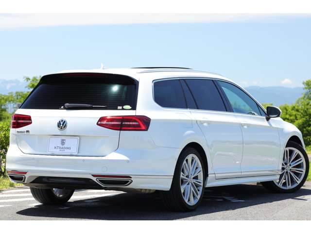 フォルクスワーゲン パサートヴァリアント ２．０ＴＳＩ　Ｒライン H30年 (東海) 99