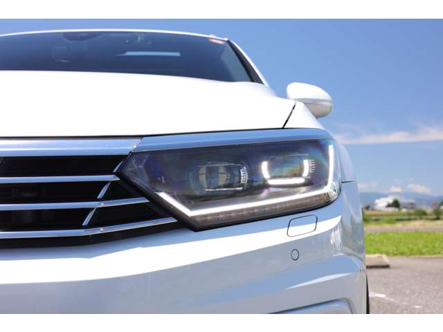 フォルクスワーゲン パサートヴァリアント ２．０ＴＳＩ　Ｒライン H30年 (東海) 99