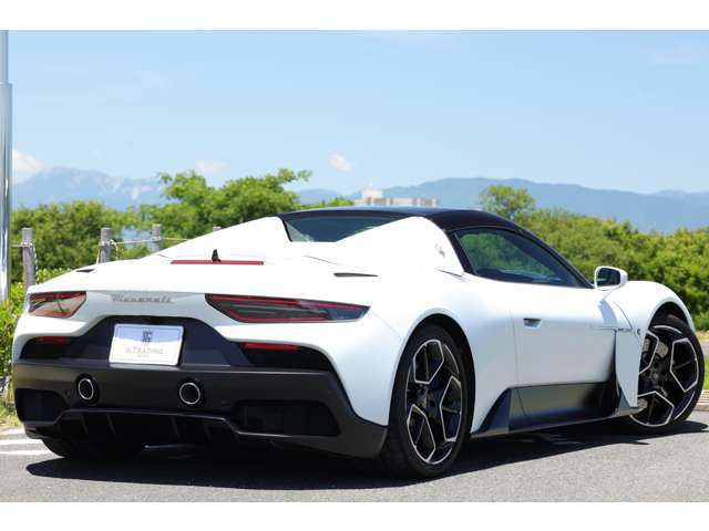 マセラティ ＭＣ２０チェロ ３．０ R6年 (東海) 99